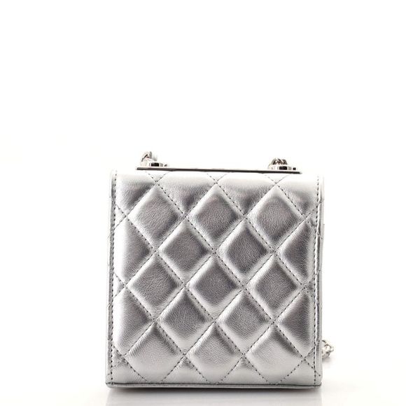 Chanel Trendy CC Clutch with Chain Quilted Lambskin Small Silver - Picture 4 of 7